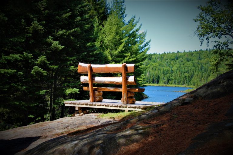 Chalet Solitaire